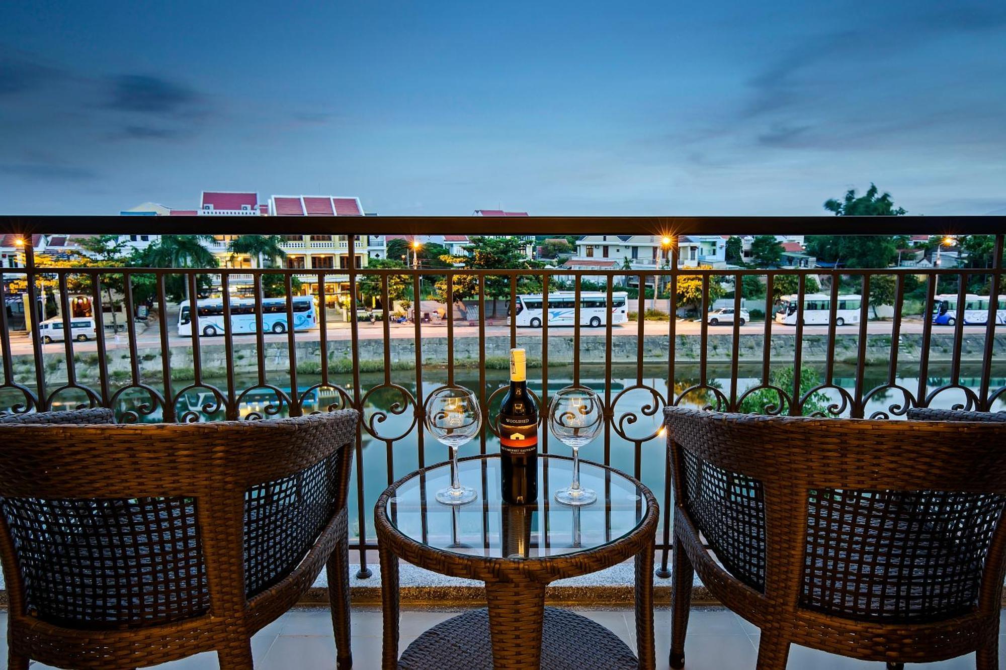 Laluna Hoi An Riverside Hotel & Spa Εξωτερικό φωτογραφία